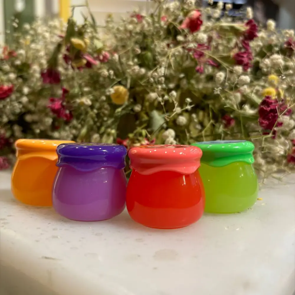 بالم و ماسک لب یوشاس (Ushas) بالم و ماسک لب Ushas
